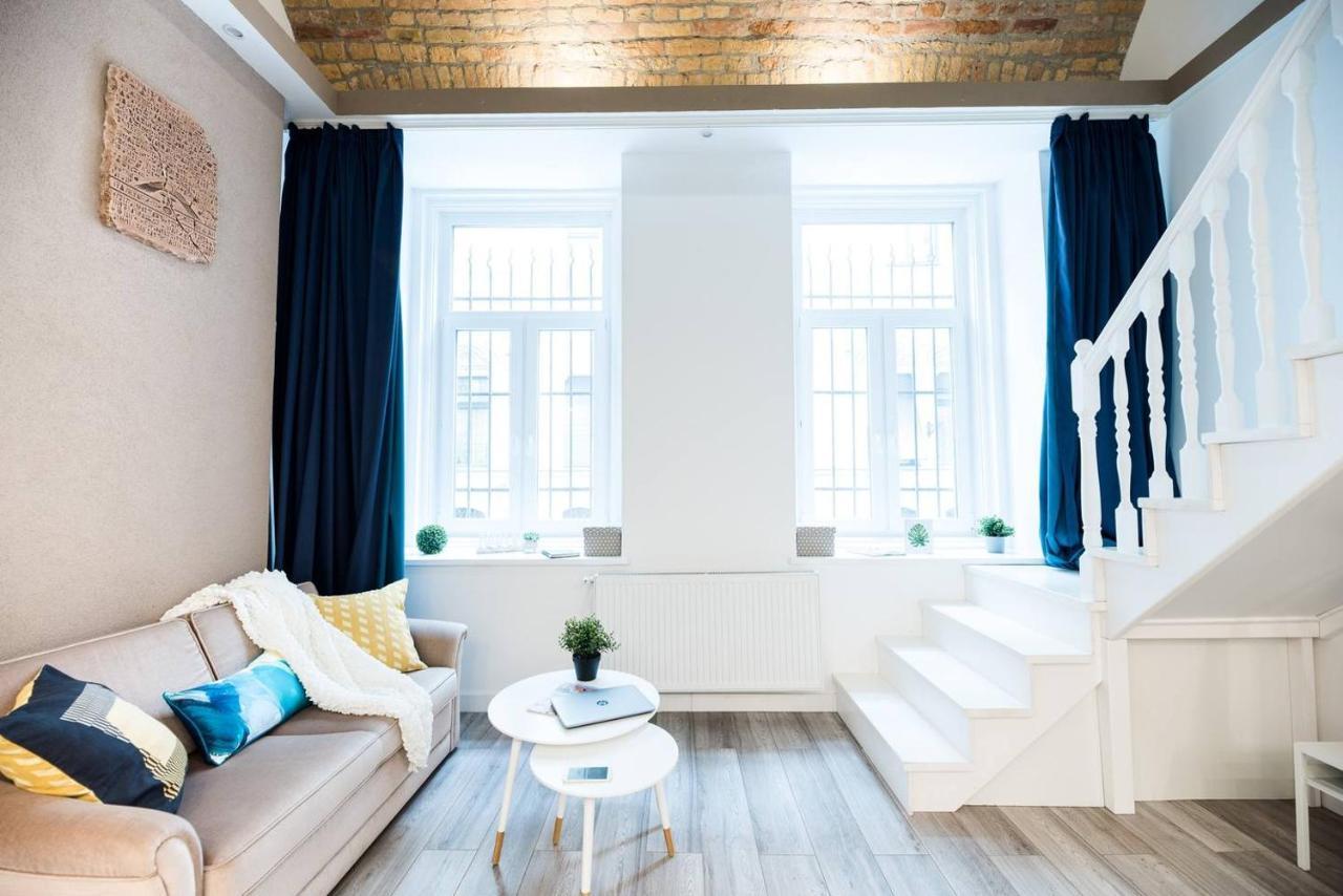 Newly Refurbished Home At Superb Location Βουδαπέστη Εξωτερικό φωτογραφία