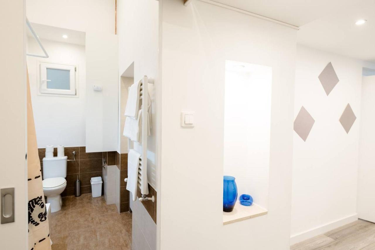 Newly Refurbished Home At Superb Location Βουδαπέστη Εξωτερικό φωτογραφία