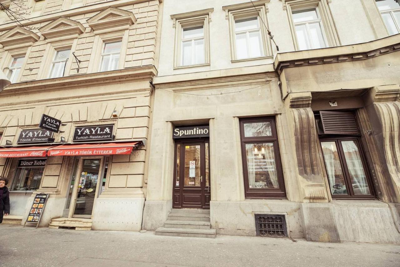 Newly Refurbished Home At Superb Location Βουδαπέστη Εξωτερικό φωτογραφία