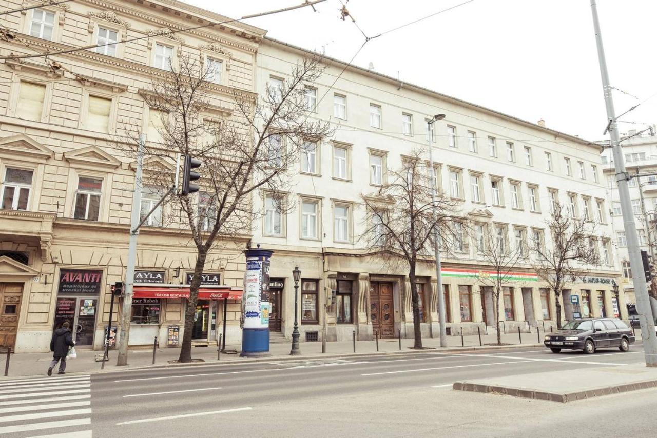 Newly Refurbished Home At Superb Location Βουδαπέστη Εξωτερικό φωτογραφία